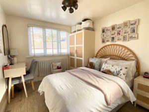 Photo 19- click for photo gallery